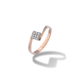 Elegant Diamond Ring